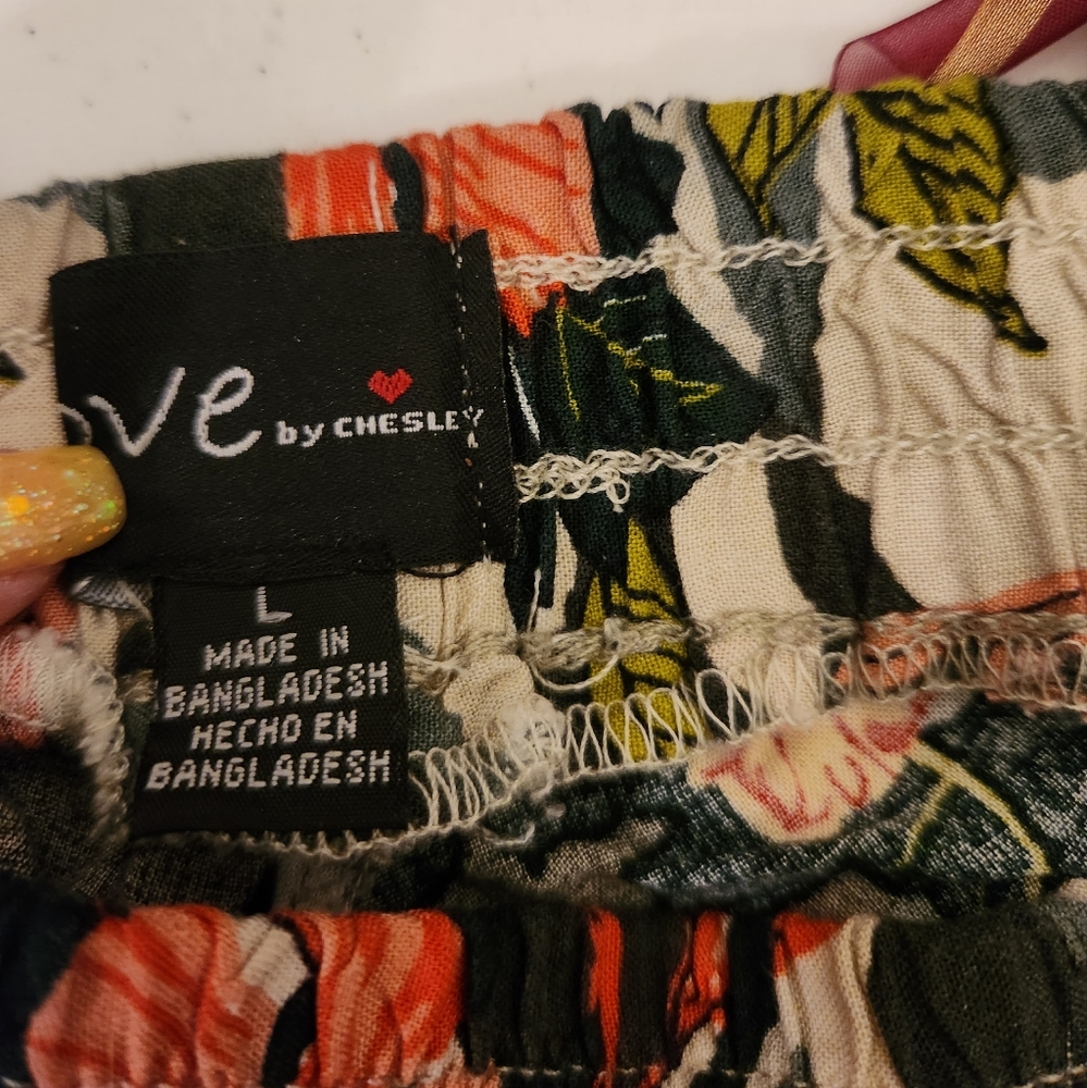 Love by Chesley Floral Shorts - Picture 4 of 5